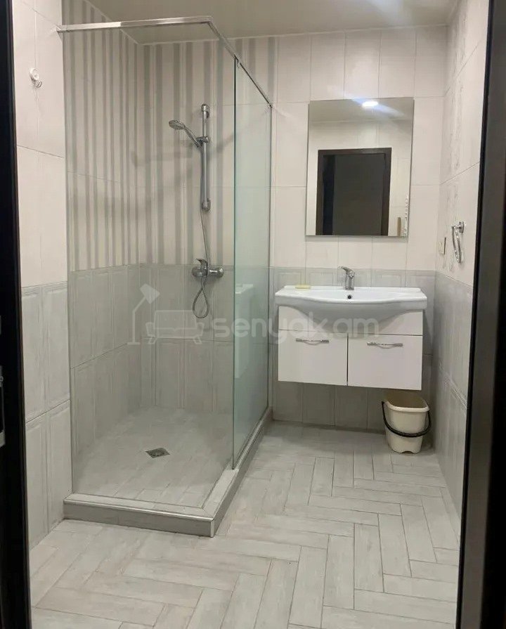 2 Սենյականոց Բնակարան Նորակառույցում, 65քմ, 11/15 հարկ, Կապիտալ Վերանորոգված