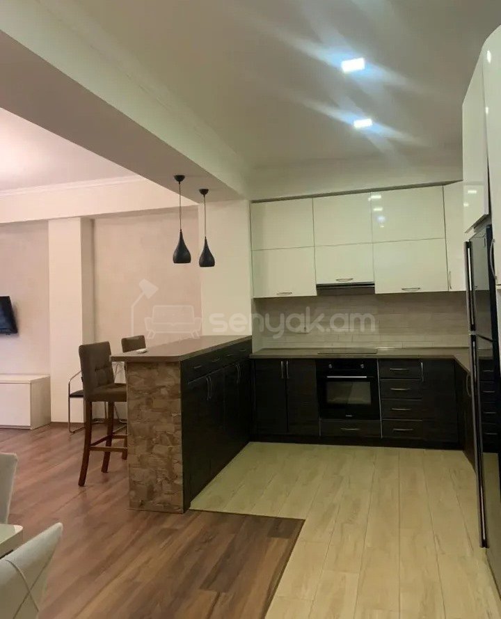 2 Սենյականոց Բնակարան Նորակառույցում, 65քմ, 11/15 հարկ, Կապիտալ Վերանորոգված