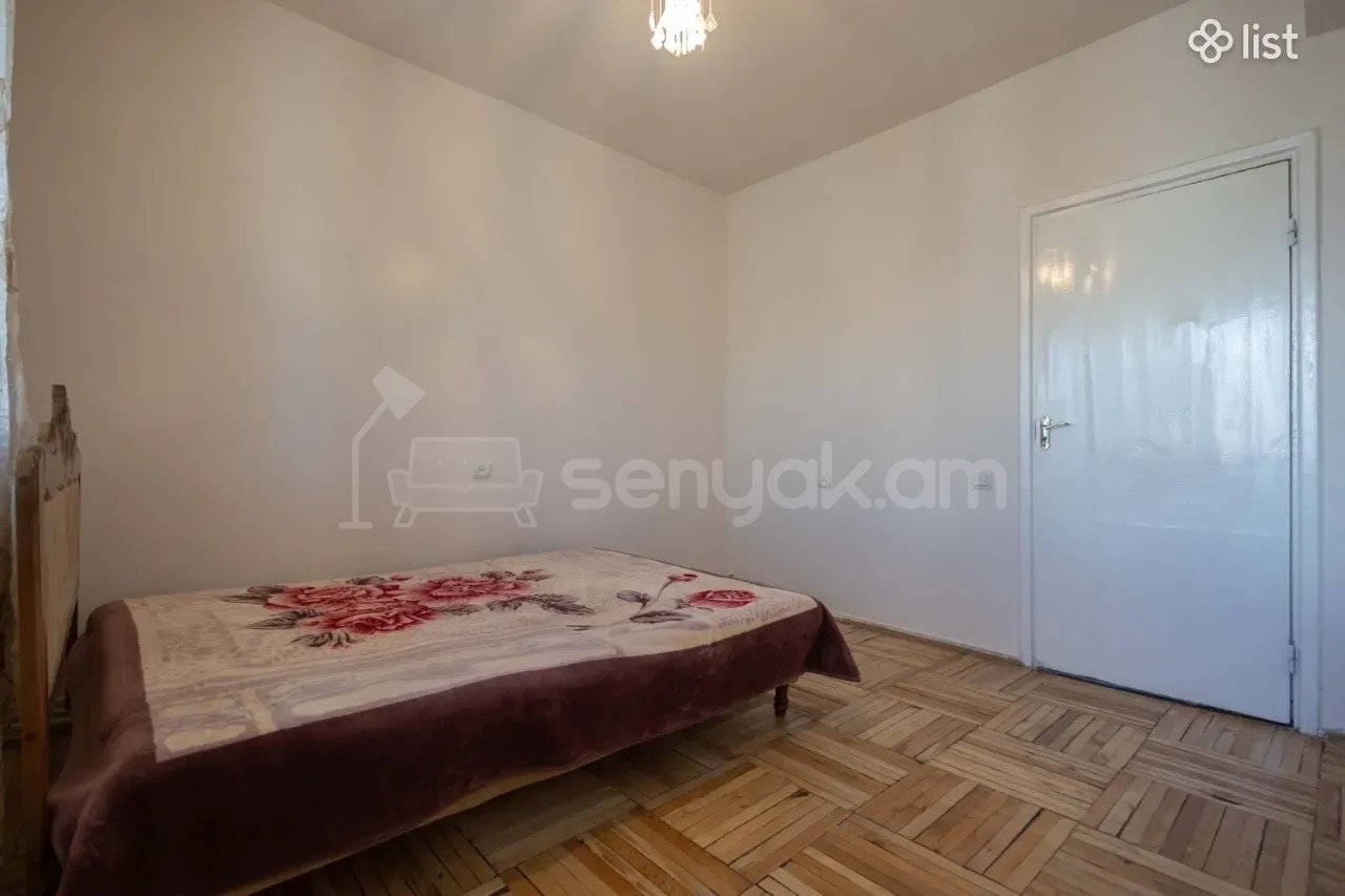 3 Սենյականոց Բնակարան, 80քմ, 12/14 հարկ, Նորմալ Վիճակում, Կահավորված, Արևկող