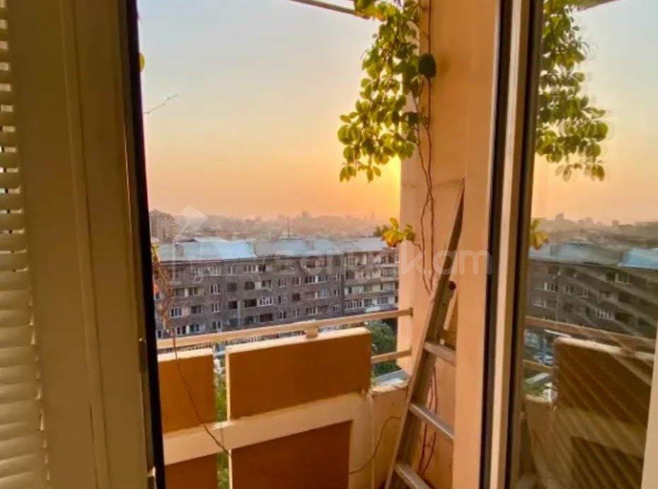 2 Սենյականոց Բնակարան, 70քմ, 7/9 հարկ, Կապիտալ Վերանորոգված, Կահավորված, Արևկող