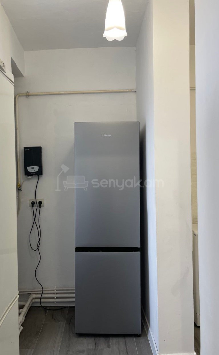 4 Սենյականոց Բնակարան Քարե Շենքում, 91քմ, 4/9 հարկ, Կոսմետիկ Վերանորոգված, Կահավորված, Արևկող