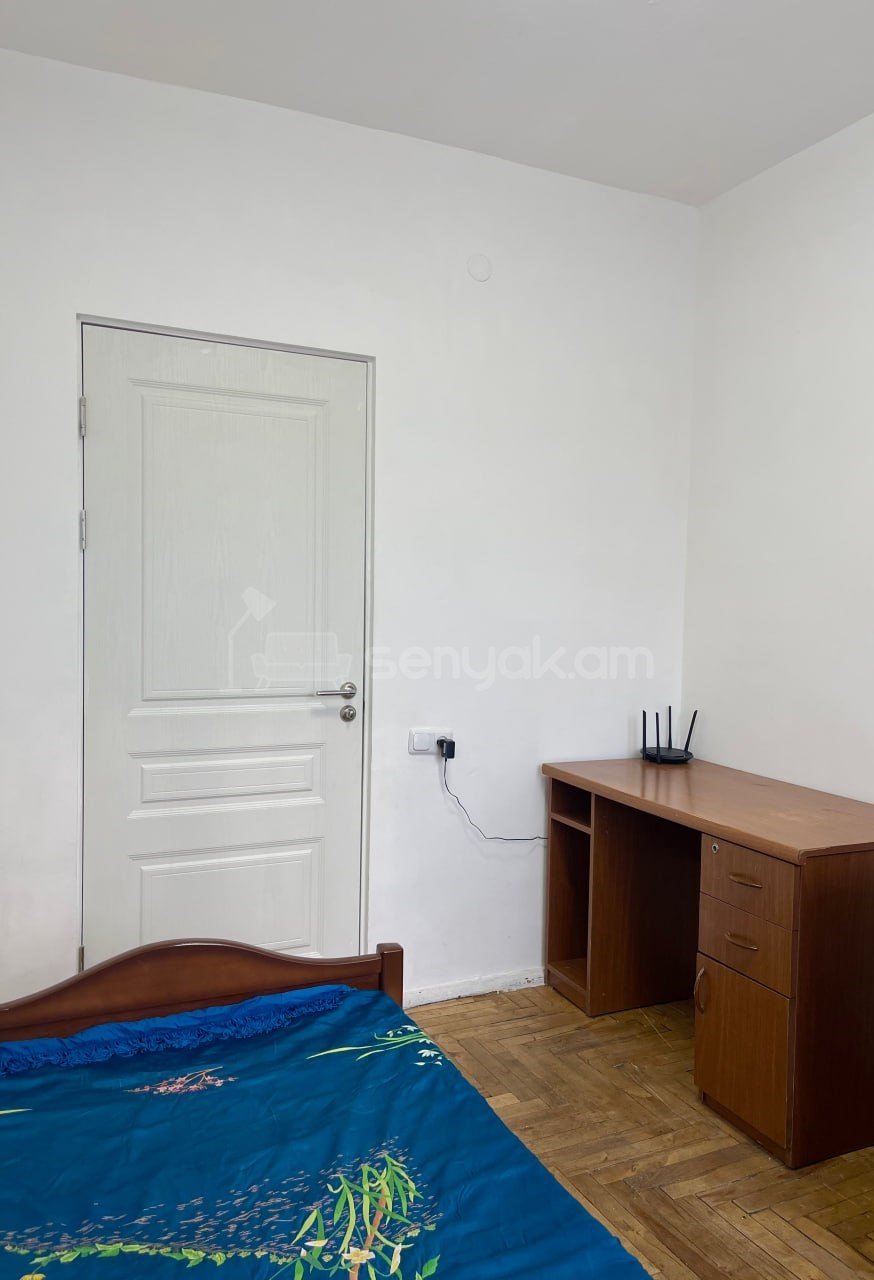 4 Սենյականոց Բնակարան Քարե Շենքում, 91քմ, 4/9 հարկ, Կոսմետիկ Վերանորոգված, Կահավորված, Արևկող