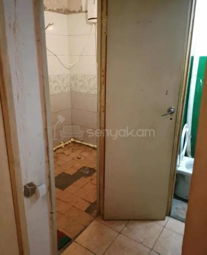 2 Սենյականոց Բնակարան, 51քմ, 7/9 հարկ, Պետական Վիճակում