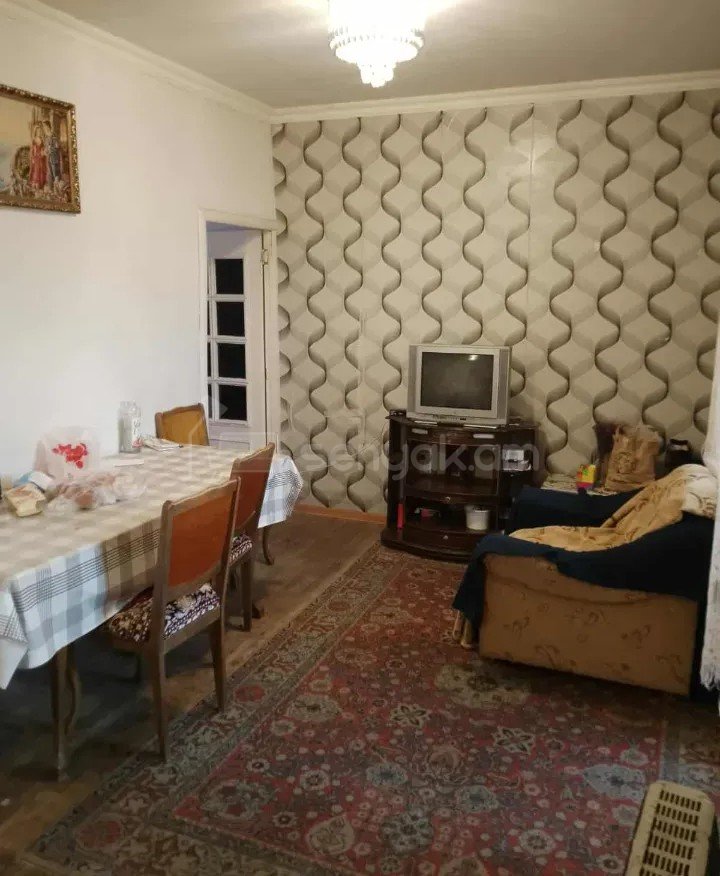 2 Սենյականոց Բնակարան, 51քմ, 7/9 հարկ, Պետական Վիճակում