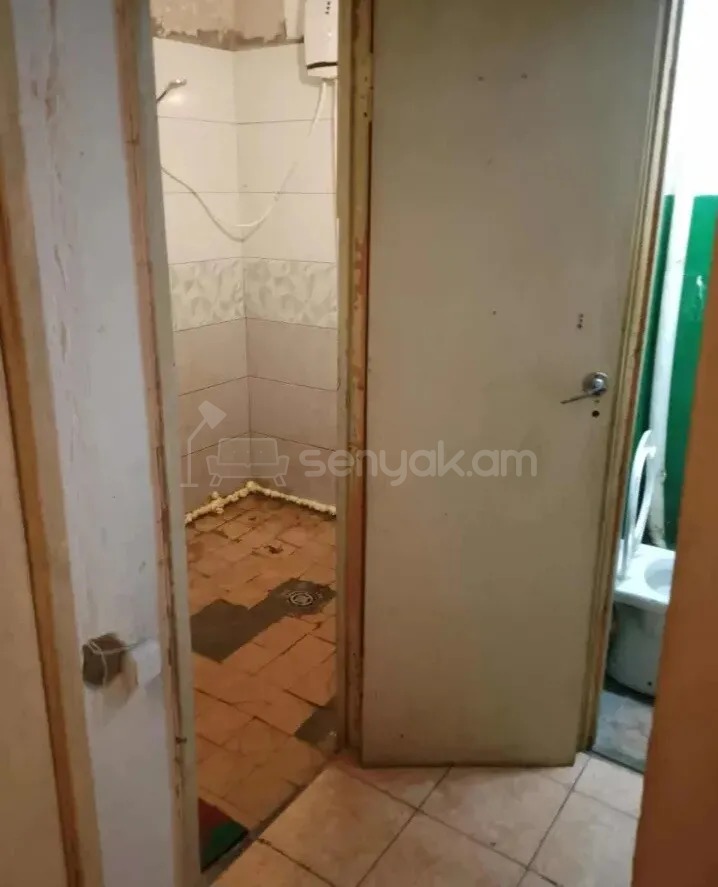 2 Սենյականոց Բնակարան, 54քմ, 7/9 հարկ, Պետական Վիճակում