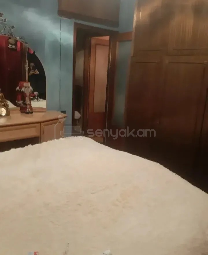 2 Սենյականոց Բնակարան, 62քմ, 8/12 հարկ, Պետական Վիճակում