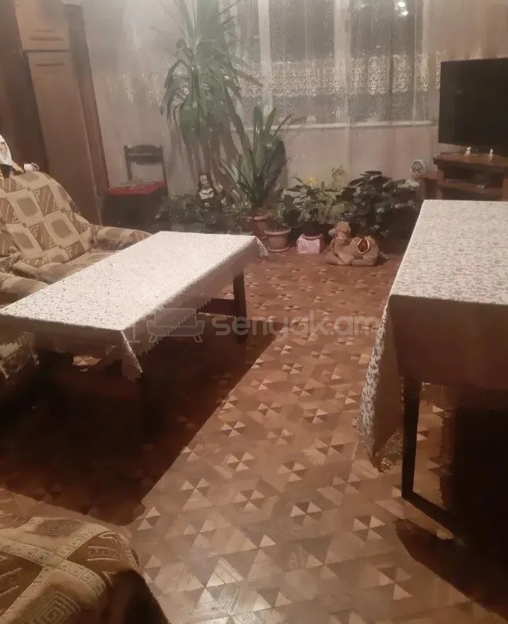 2 Սենյականոց Բնակարան, 62քմ, 8/12 հարկ, Պետական Վիճակում