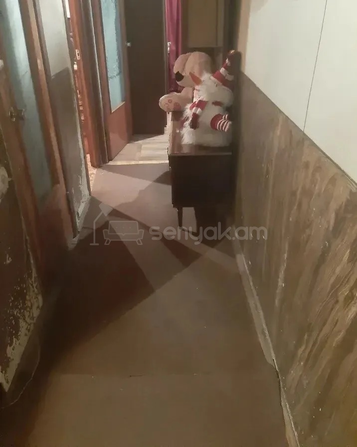 2 Սենյականոց Բնակարան, 62քմ, 8/12 հարկ, Պետական Վիճակում