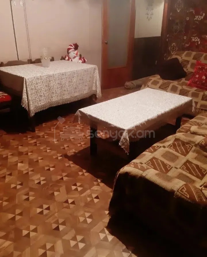 2 Սենյականոց Բնակարան, 62քմ, 8/12 հարկ, Պետական Վիճակում