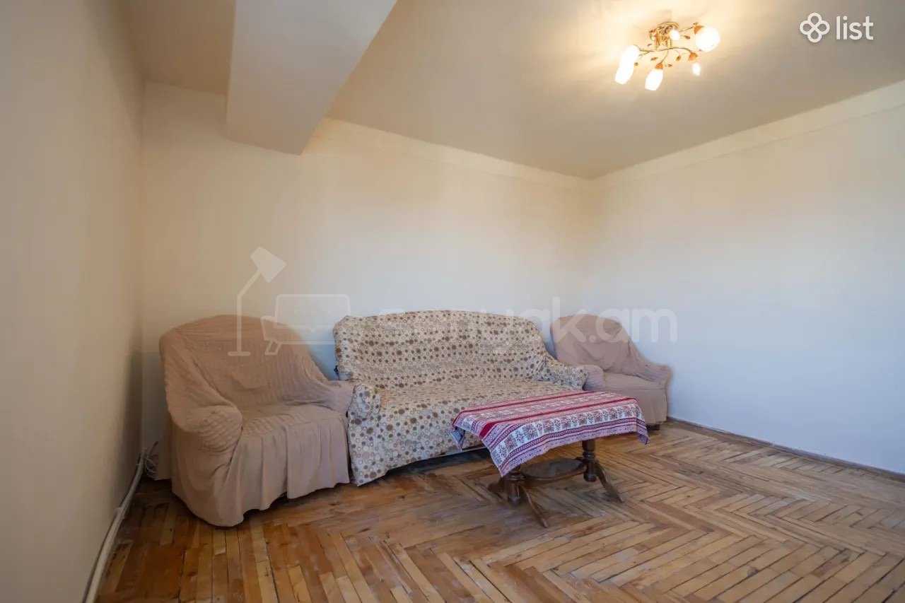 3 Սենյականոց Բնակարան, 80քմ, 12/15 հարկ, Նորմալ Վիճակում, Կահավորված, Արևկող