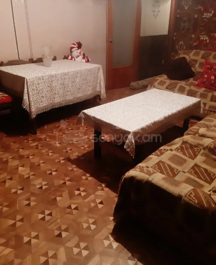 2 Սենյականոց Բնակարան, 62քմ, 8/12 հարկ, Պետական Վիճակում