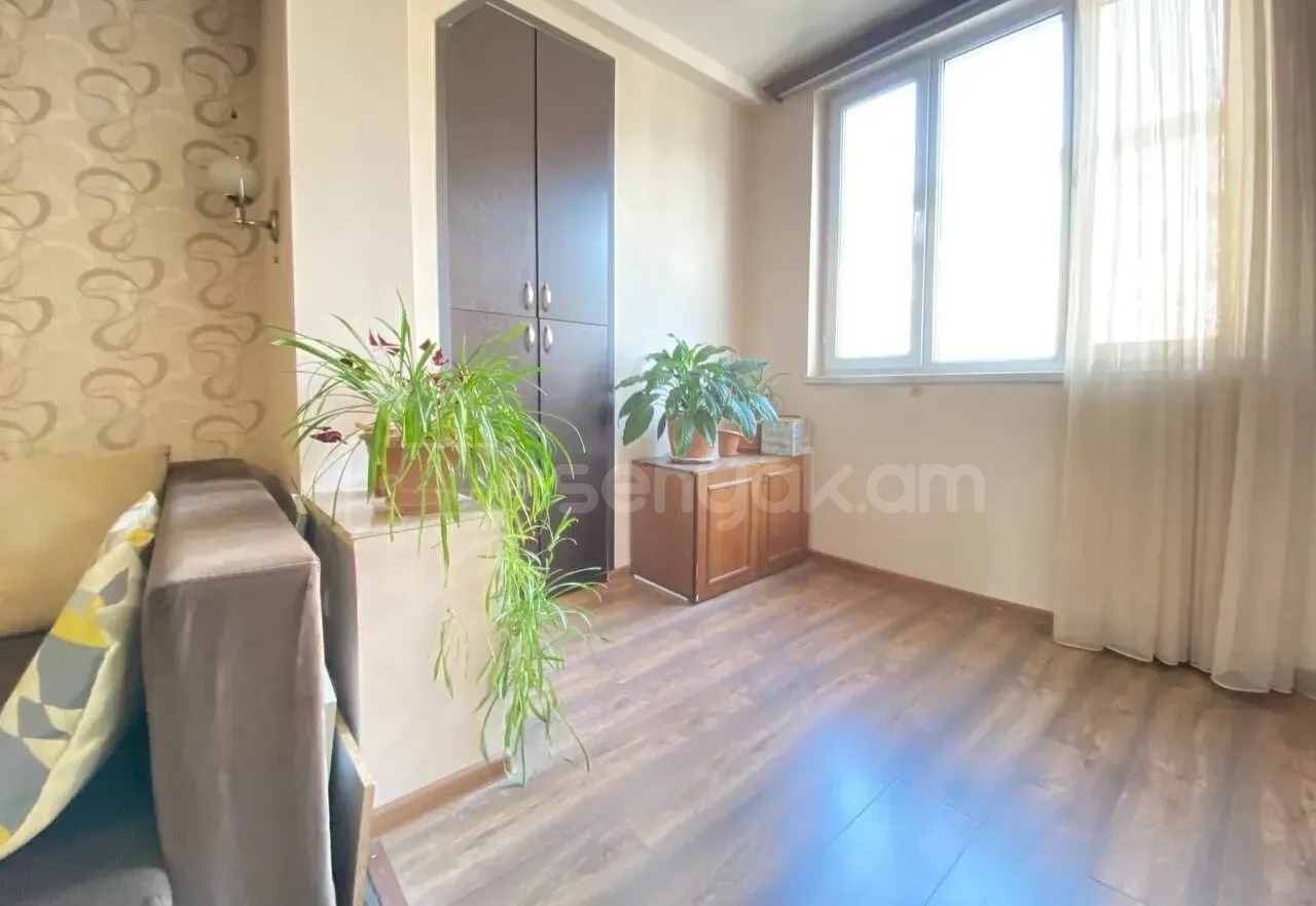 3 Սենյականոց Բնակարան, 76քմ, 3/4 հարկ, Կապիտալ Վերանորոգված