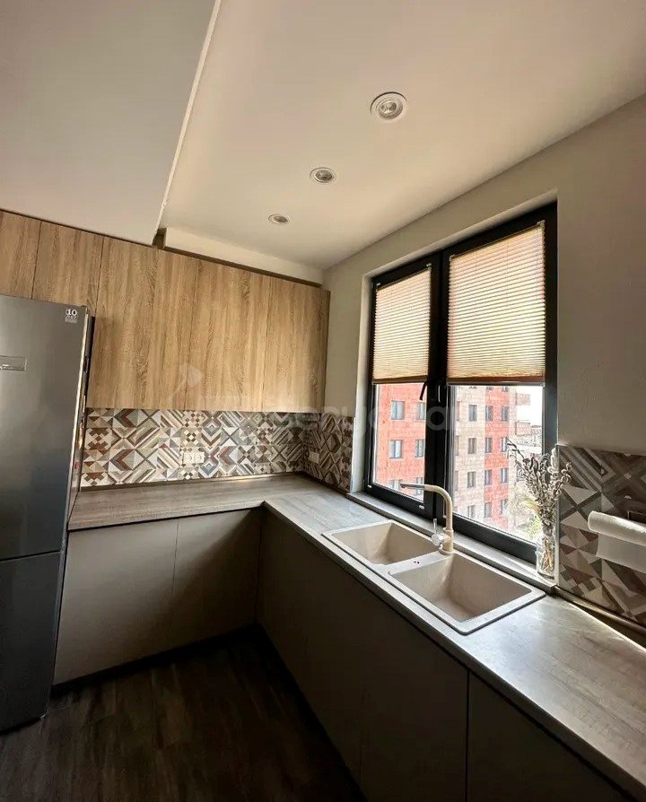 3 Սենյականոց Բնակարան Նորակառույցում, 78քմ, 6/11 հարկ, Կապիտալ Վերանորոգված