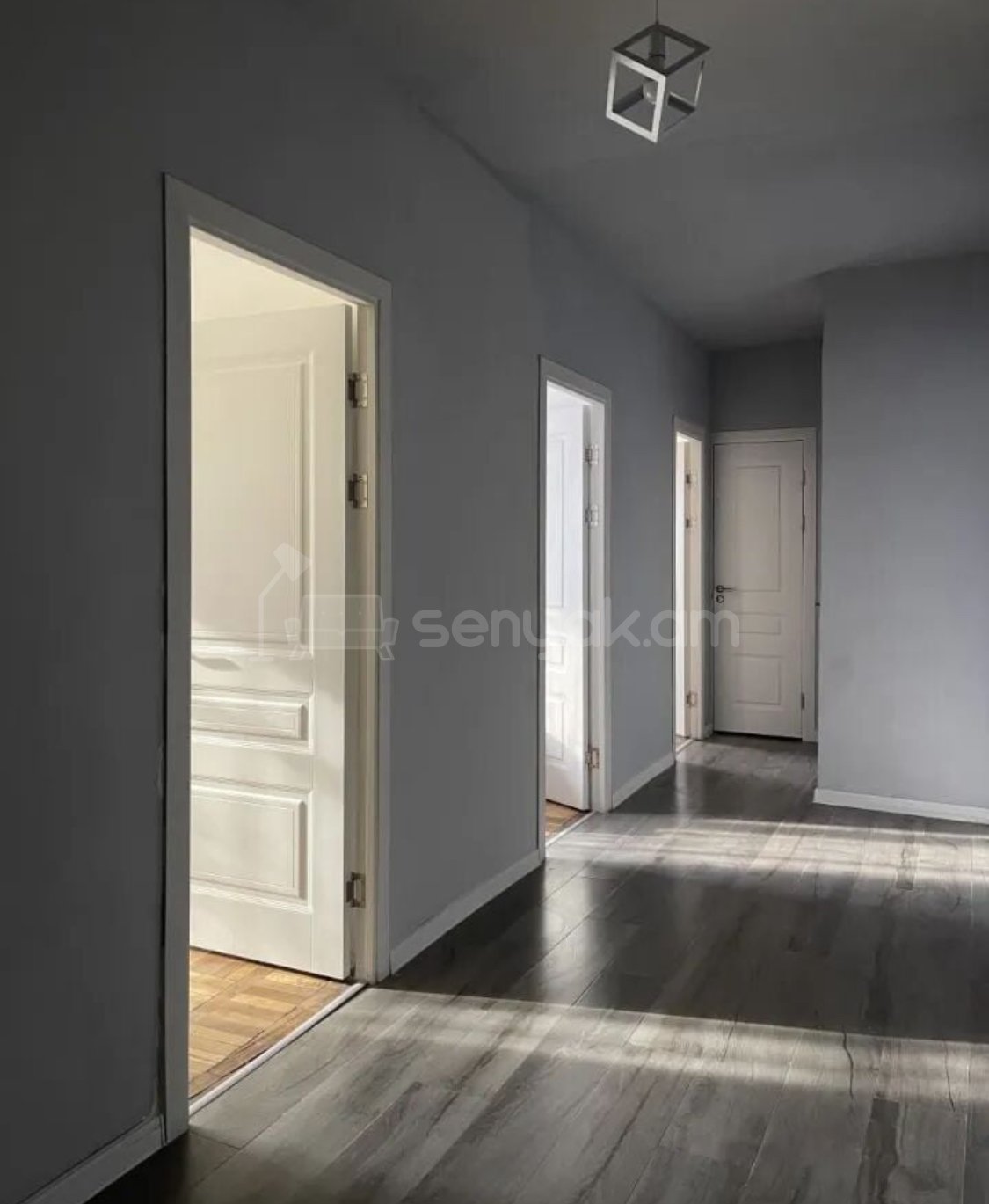 4 Սենյականոց Բնակարան, 90քմ, 4/9 հարկ, Կապիտալ Վերանորոգված, Կահավորված