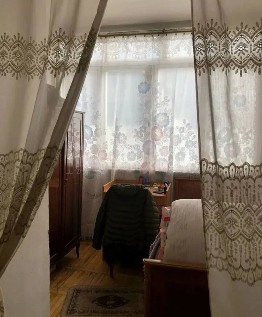 2 Սենյականոց Բնակարան Քարե Շենքում, 52քմ, 2/5 հարկ, Պետական Վիճակում, Կահավորված