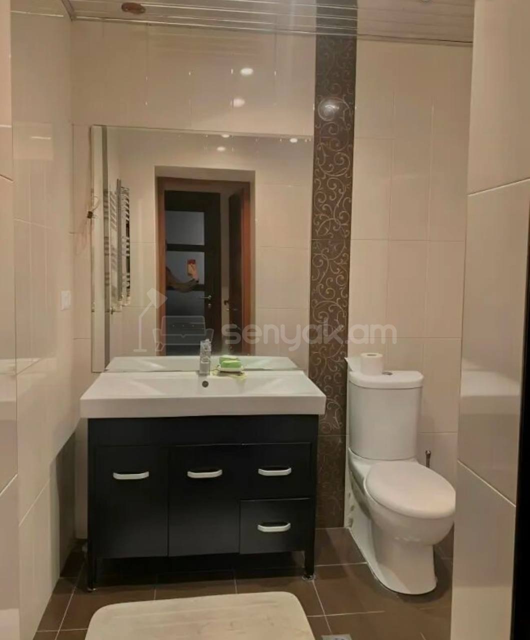 3 Սենյականոց Բնակարան, 72քմ, 2/9 հարկ, Կապիտալ Վերանորոգված, Կահավորված