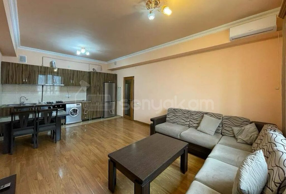 3 Սենյականոց Բնակարան Նորակառույցում, 75քմ, 3/14 հարկ, Կապիտալ Վերանորոգված, Կահավորված