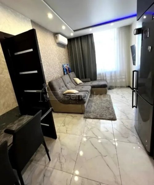 3 Սենյականոց Բնակարան Քարե Շենքում, 65քմ, 3/6 հարկ, Կապիտալ Վերանորոգված, Կահավորված, Արևկող