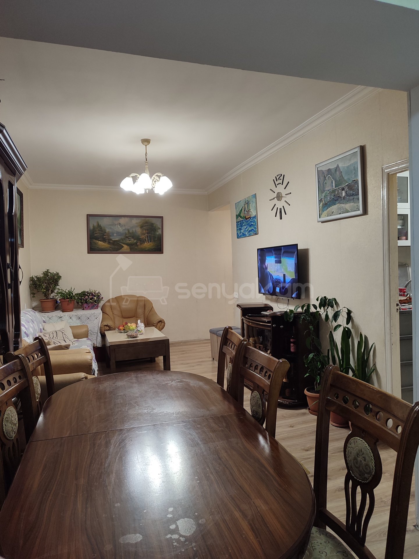 2 Սենյականոց Բնակարան Քարե Շենքում, 54քմ, 4/5 հարկ, Կոսմետիկ Վերանորոգված