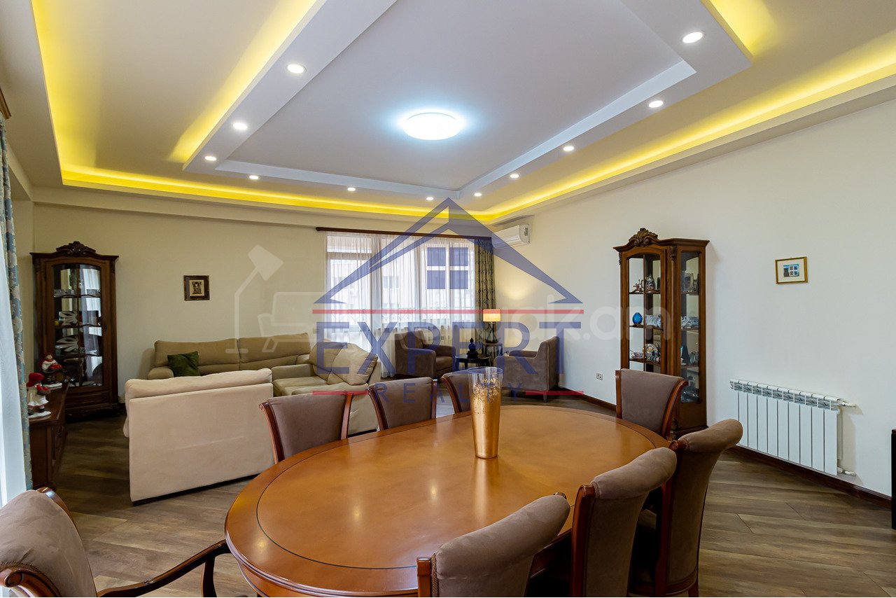 4 Սենյականոց Բնակարան Նորակառույցում, 153քմ, 8/19 հարկ, Դիզայներական Վերանորոգված