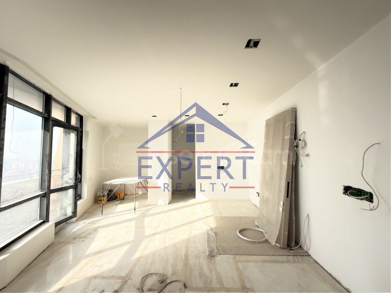 4 Սենյականոց Բնակարան Նորակառույցում, 208քմ, 17/22 հարկ, Կապիտալ Վերանորոգված, Արևկող