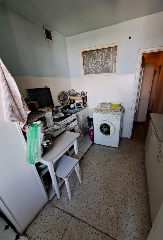 2 Սենյականոց Բնակարան, 59քմ, 4/4 հարկ, Նորմալ Վիճակում