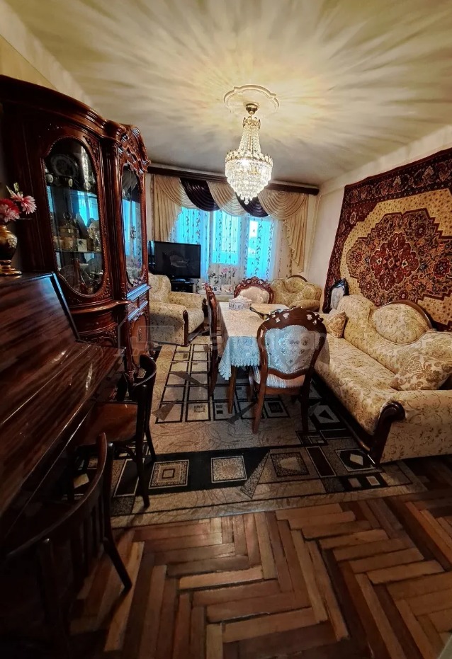 2 Սենյականոց Բնակարան, 59քմ, 4/4 հարկ, Նորմալ Վիճակում