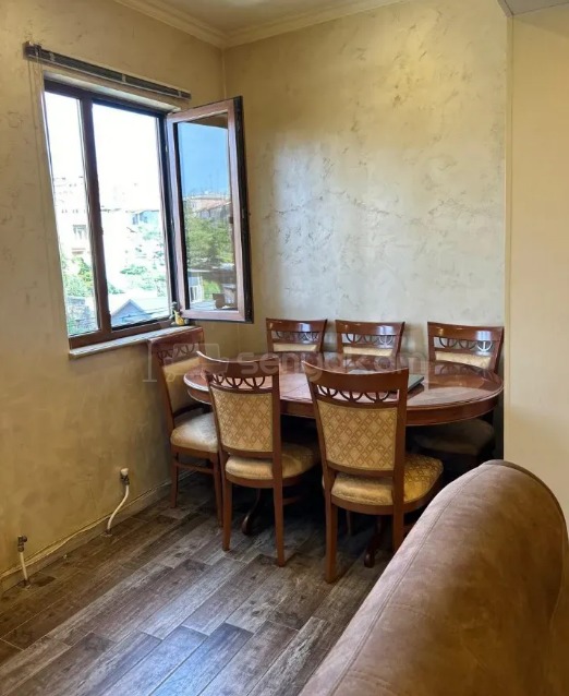 4 Սենյականոց Բնակարան Նորակառույցում, 100քմ, 7/16 հարկ, Դիզայներական Վերանորոգված