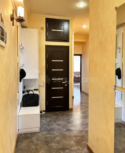 4 Սենյականոց Բնակարան Նորակառույցում, 100քմ, 7/16 հարկ, Դիզայներական Վերանորոգված