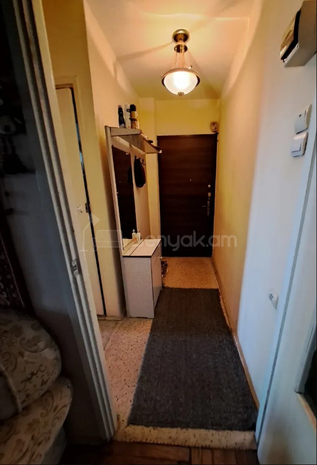 2 Սենյականոց Բնակարան, 60քմ, 4/4 հարկ, Նորմալ Վիճակում