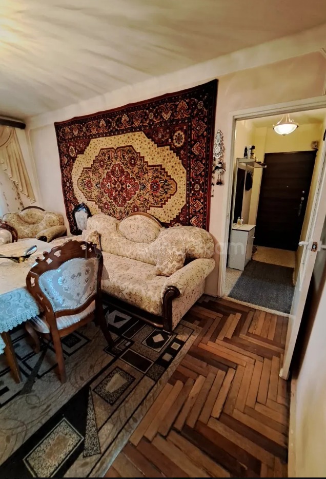 2 Սենյականոց Բնակարան, 60քմ, 4/4 հարկ, Նորմալ Վիճակում