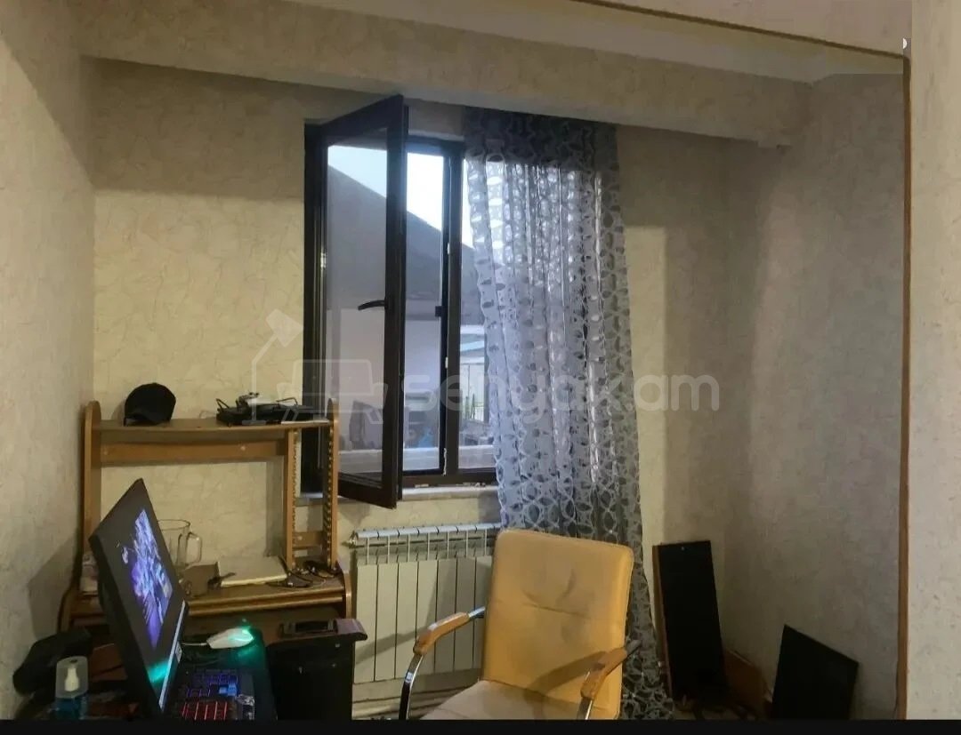 2 Սենյականոց Բնակարան Քարե Շենքում, 54քմ, 2/5 հարկ, Կապիտալ Վերանորոգված