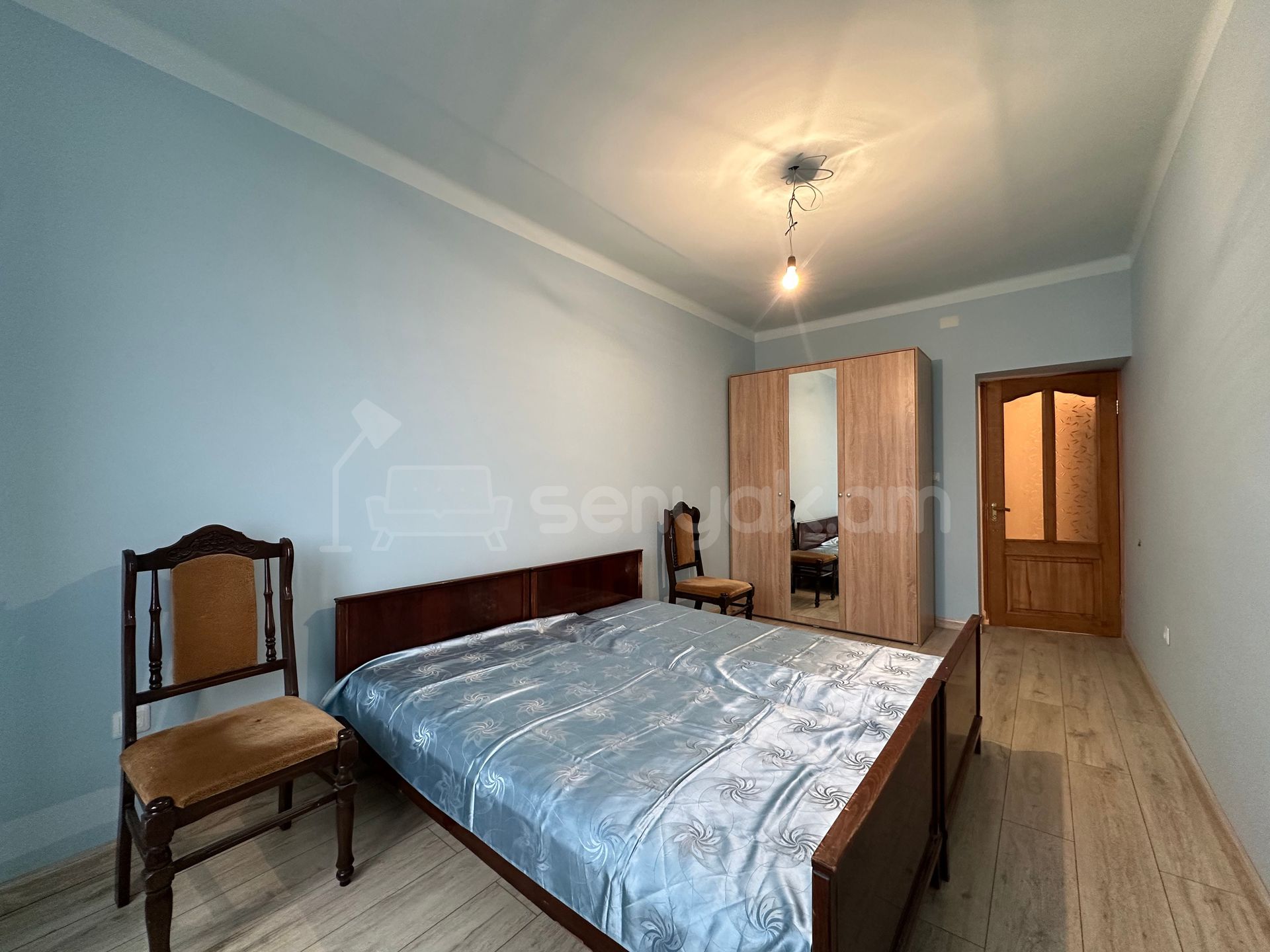 3 Սենյականոց Բնակարան Քարե Շենքում, 70քմ, 2/4 հարկ, Կապիտալ Վերանորոգված, Կահավորված, Արևկող