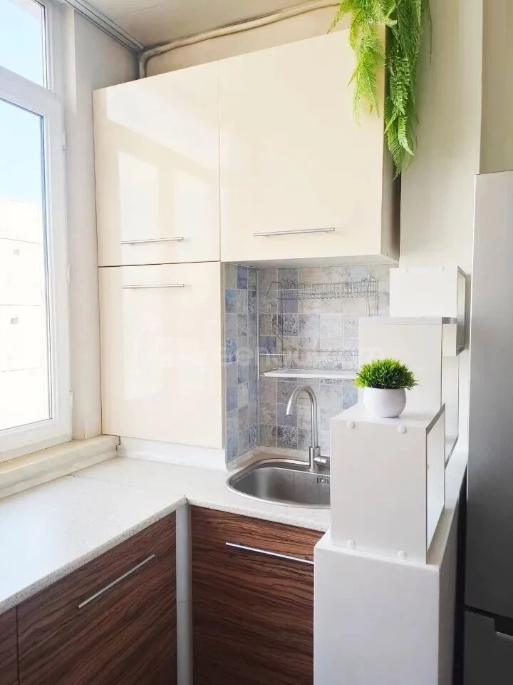 1 Սենյականոց Բնակարան, 38քմ, 10/10 հարկ, Կապիտալ Վերանորոգված