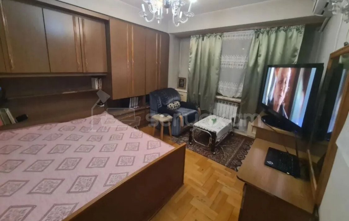 5 Սենյականոց Բնակարան, 142քմ, 3/14 հարկ, Նորմալ Վիճակում