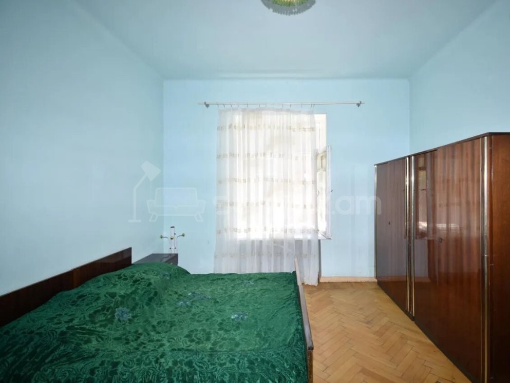 2 Սենյականոց Բնակարան Քարե Շենքում, 78քմ, 2/5 հարկ, Կոսմետիկ Վերանորոգված