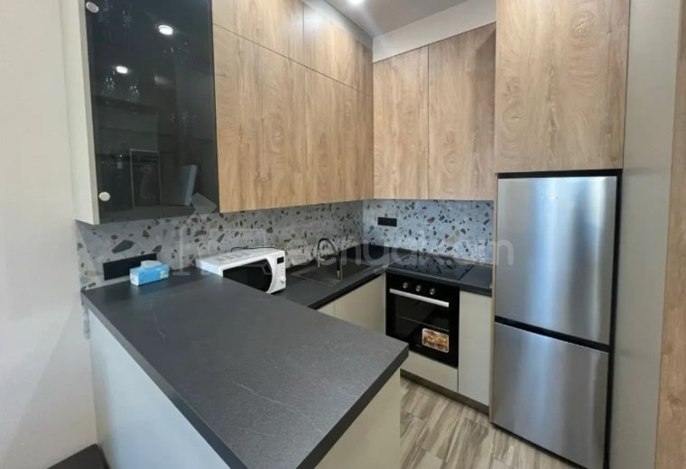 1 Սենյականոց Բնակարան, 42քմ, 7/9 հարկ, Դիզայներական Վերանորոգված, Կահավորված, Արևկող