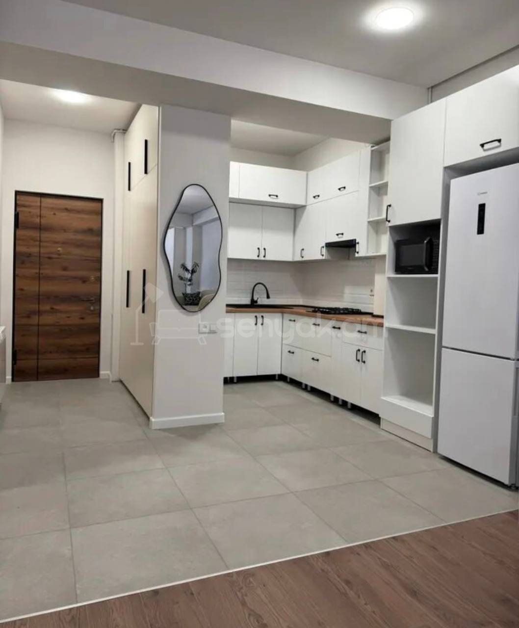 2 Սենյականոց Բնակարան, 72քմ, 8/17 հարկ, Կապիտալ Վերանորոգված