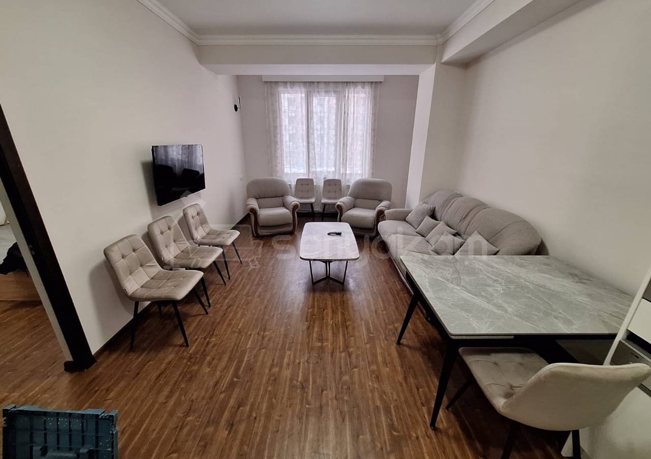 2 Սենյականոց Բնակարան Նորակառույցում, 45քմ, 2/8 հարկ, Կապիտալ Վերանորոգված, Կահավորված, Արևկող