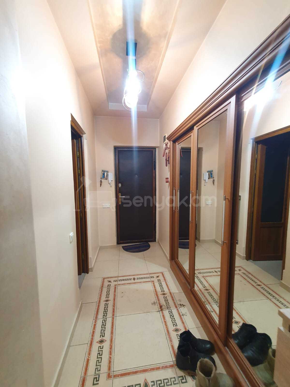 2 Սենյականոց Բնակարան Քարե Շենքում, 55քմ, 5/5 հարկ, Կապիտալ Վերանորոգված, Կահավորված, Արևկող