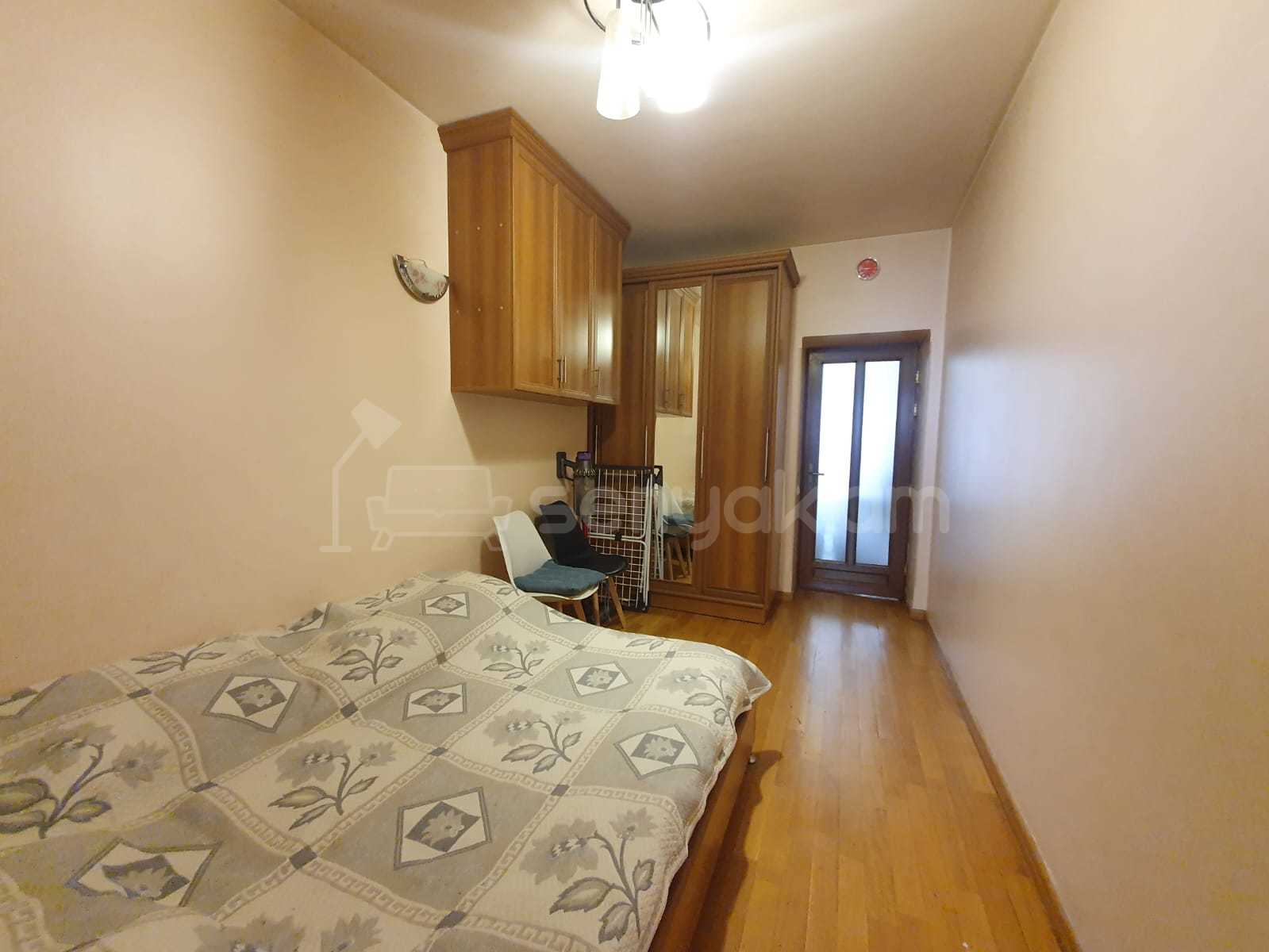 2 Սենյականոց Բնակարան Քարե Շենքում, 55քմ, 5/5 հարկ, Կապիտալ Վերանորոգված, Կահավորված, Արևկող