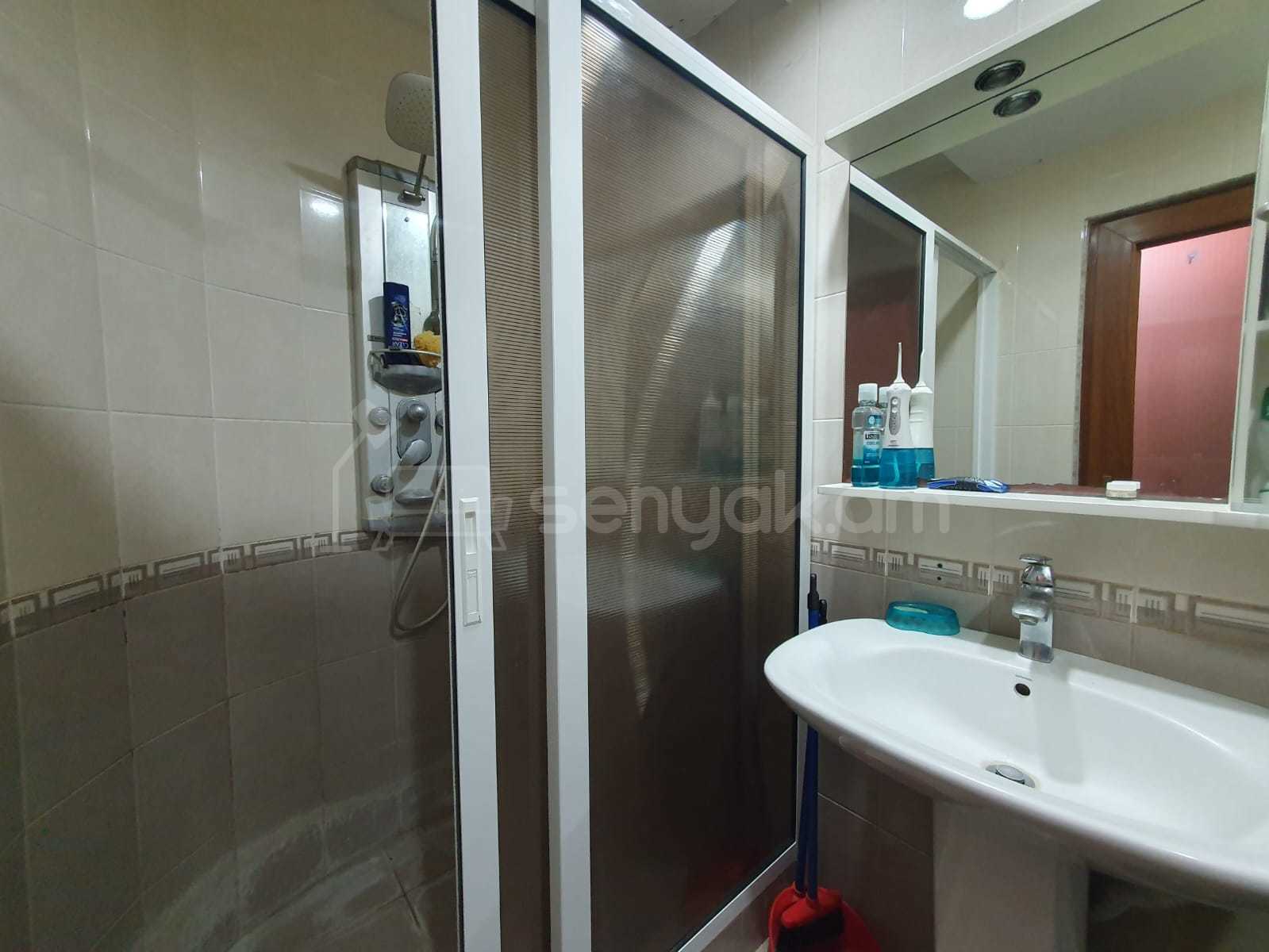 2 Սենյականոց Բնակարան Քարե Շենքում, 55քմ, 5/5 հարկ, Կապիտալ Վերանորոգված, Կահավորված, Արևկող