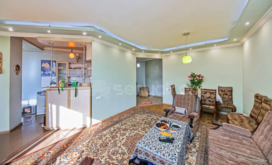 3 Սենյականոց Բնակարան, 87քմ, 9/12 հարկ, Նորմալ Վիճակում