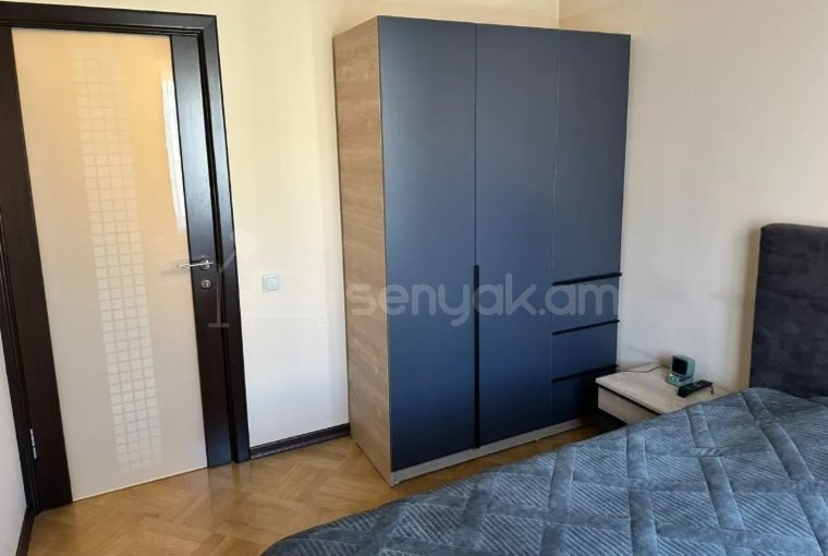 3 Սենյականոց Բնակարան, 72քմ, 5/9 հարկ, Կապիտալ Վերանորոգված, Կահավորված, Արևկող