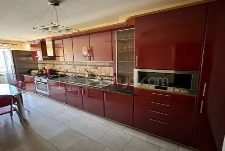 3 Սենյականոց Բնակարան, 72քմ, 5/9 հարկ, Կապիտալ Վերանորոգված, Կահավորված, Արևկող