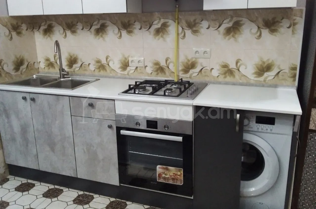 1 Սենյականոց Բնակարան Քարե Շենքում, 46քմ, 1/1 հարկ, Կապիտալ Վերանորոգված, Կահավորված