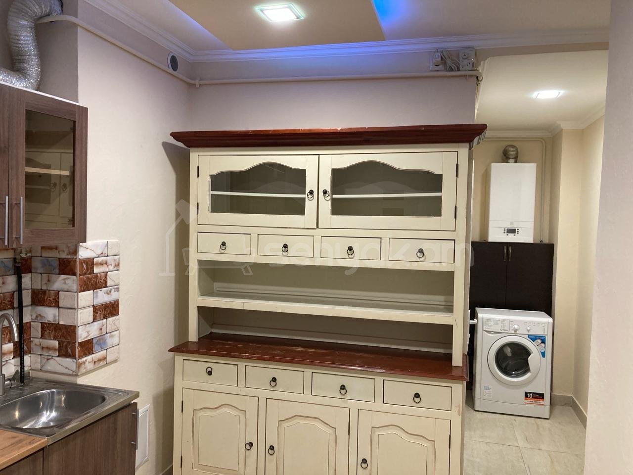 3 Սենյականոց Սեփական Տուն, 80քմ, Կապիտալ Վերանորոգված, Կահավորված