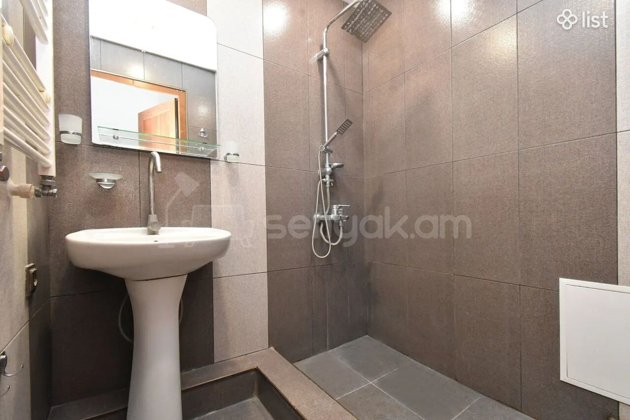 3 Սենյականոց Բնակարան, 80քմ, 5/9 հարկ, Կապիտալ Վերանորոգված