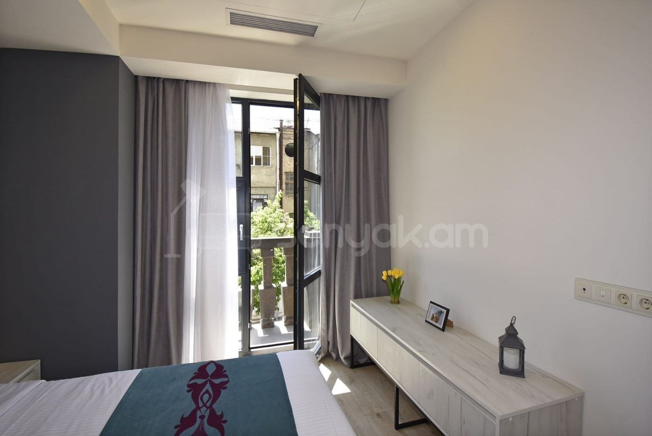 2 Սենյականոց Բնակարան Նորակառույցում, 50քմ, 5/15 հարկ, Դիզայներական Վերանորոգված