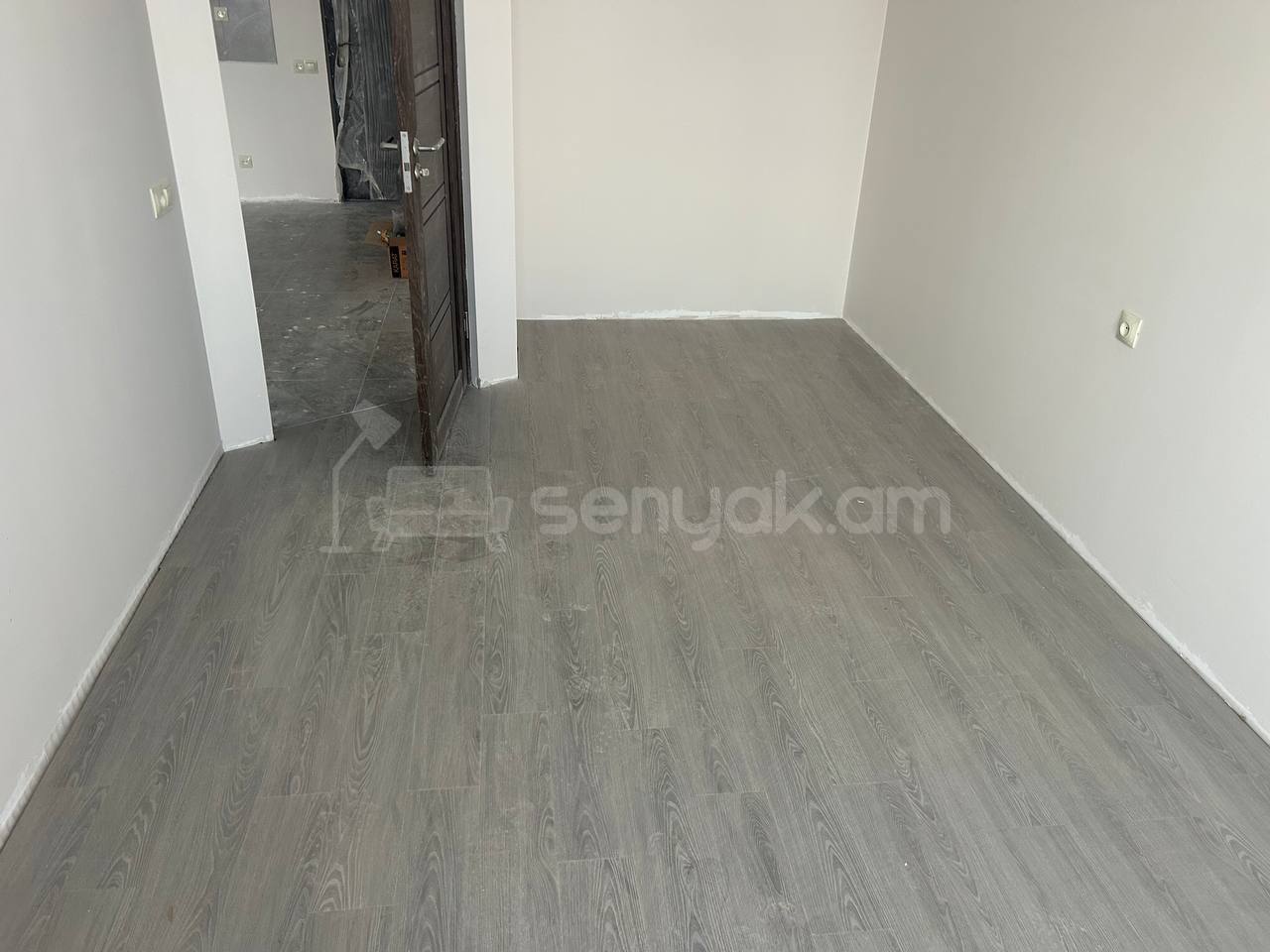 2 Սենյականոց Բնակարան, 47քմ, 8/9 հարկ, Կապիտալ Վերանորոգված